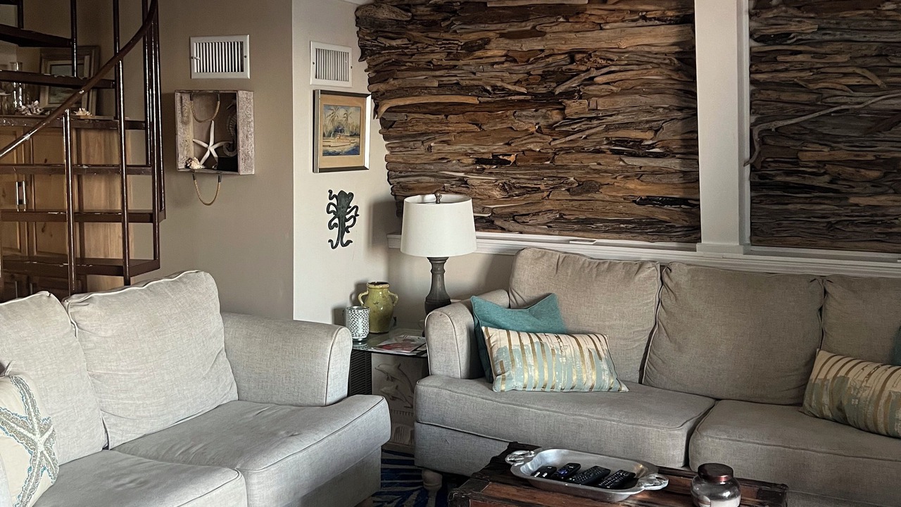 Photo of Livingroom in Royal Lagoons