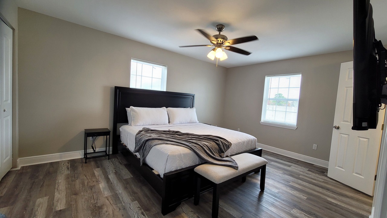 Photo of Bedroom in Lakewood