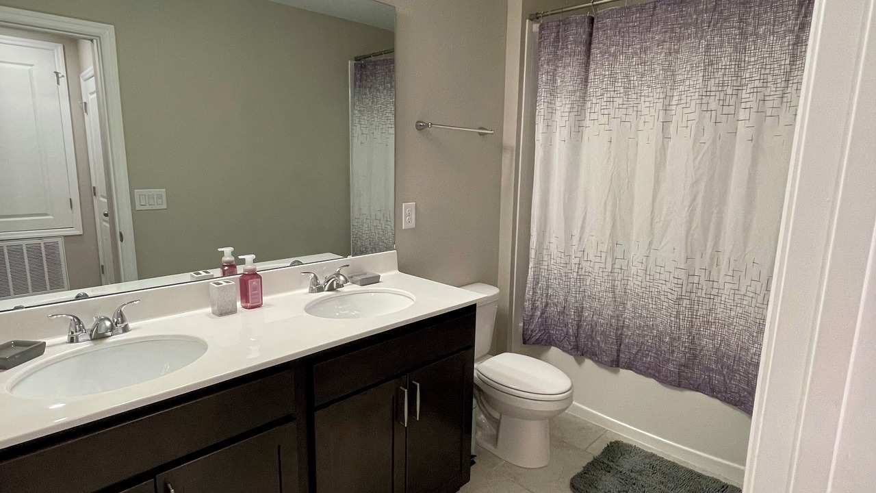 Photo of Bathroom in Haines City