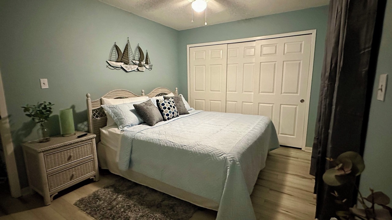 Photo of Bedroom in Mary Esther