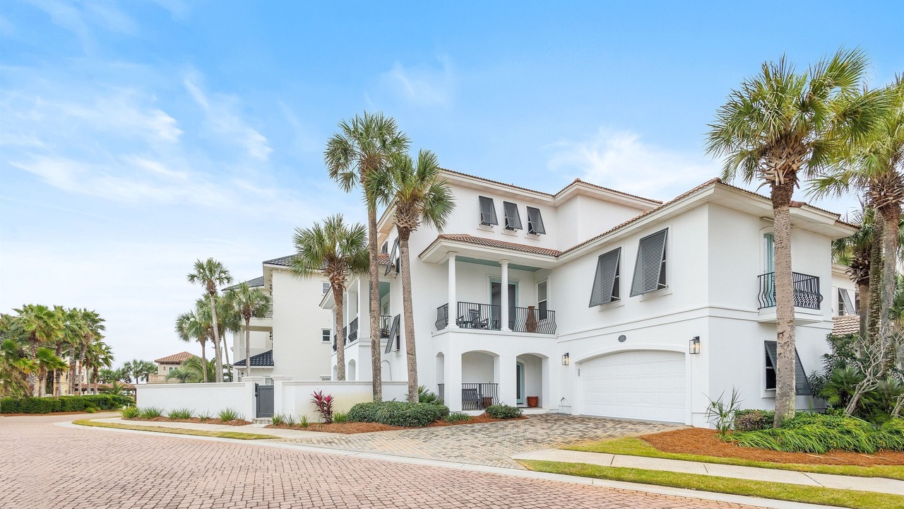 Photo of Outdoor in Crystal Shores