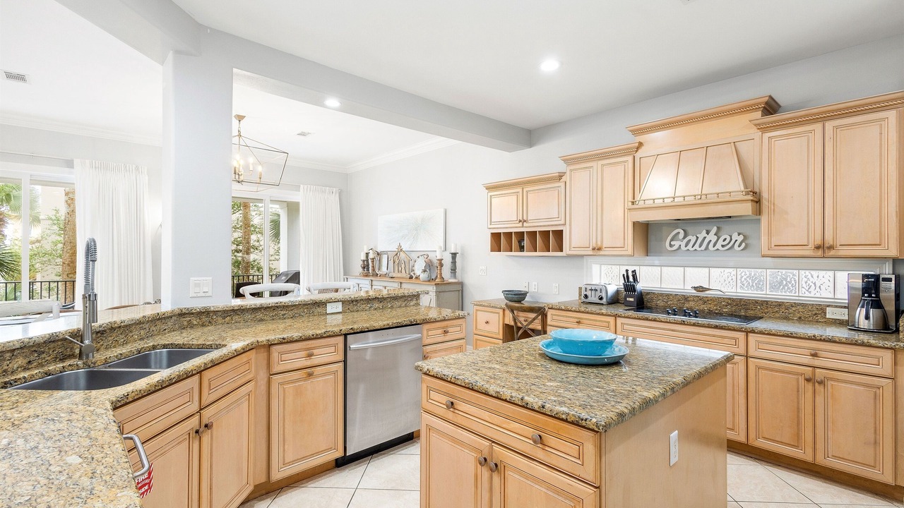 Photo of Kitchen in Crystal Shores