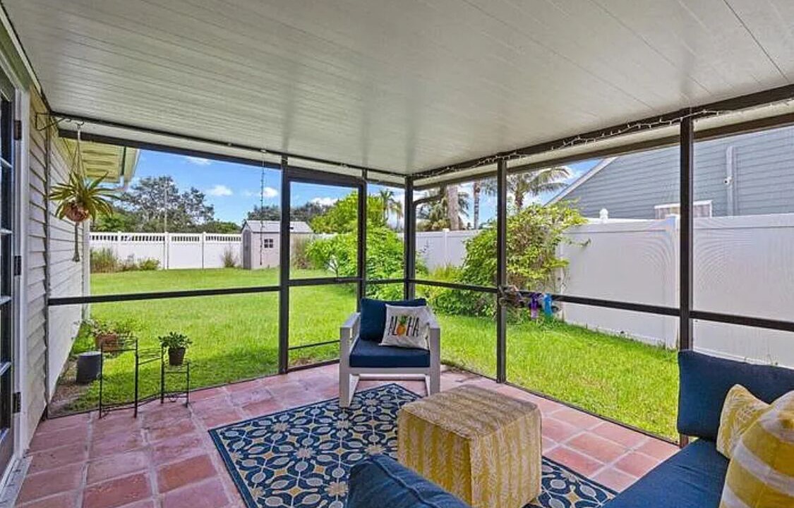 Photo of Patio Balcony in Royal Palm Beach
