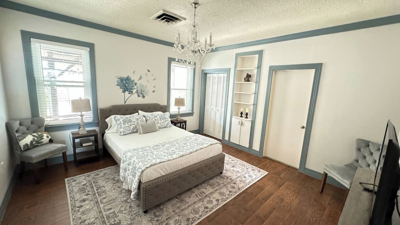 Photo of Bedroom in Forest