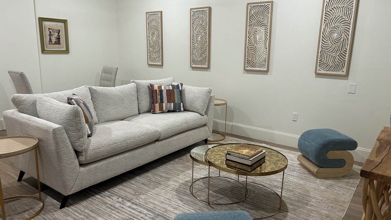 Photo of Livingroom in Downtown Jackson