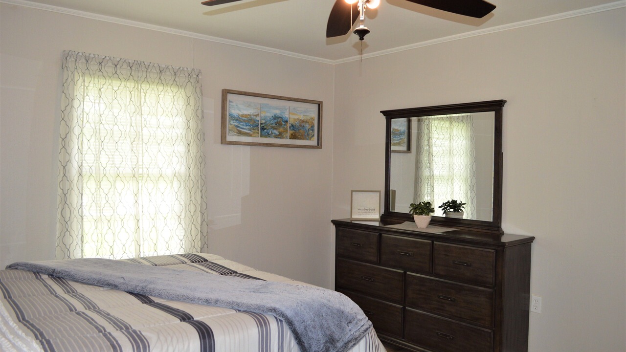 Photo of Bedroom in Hattiesburg