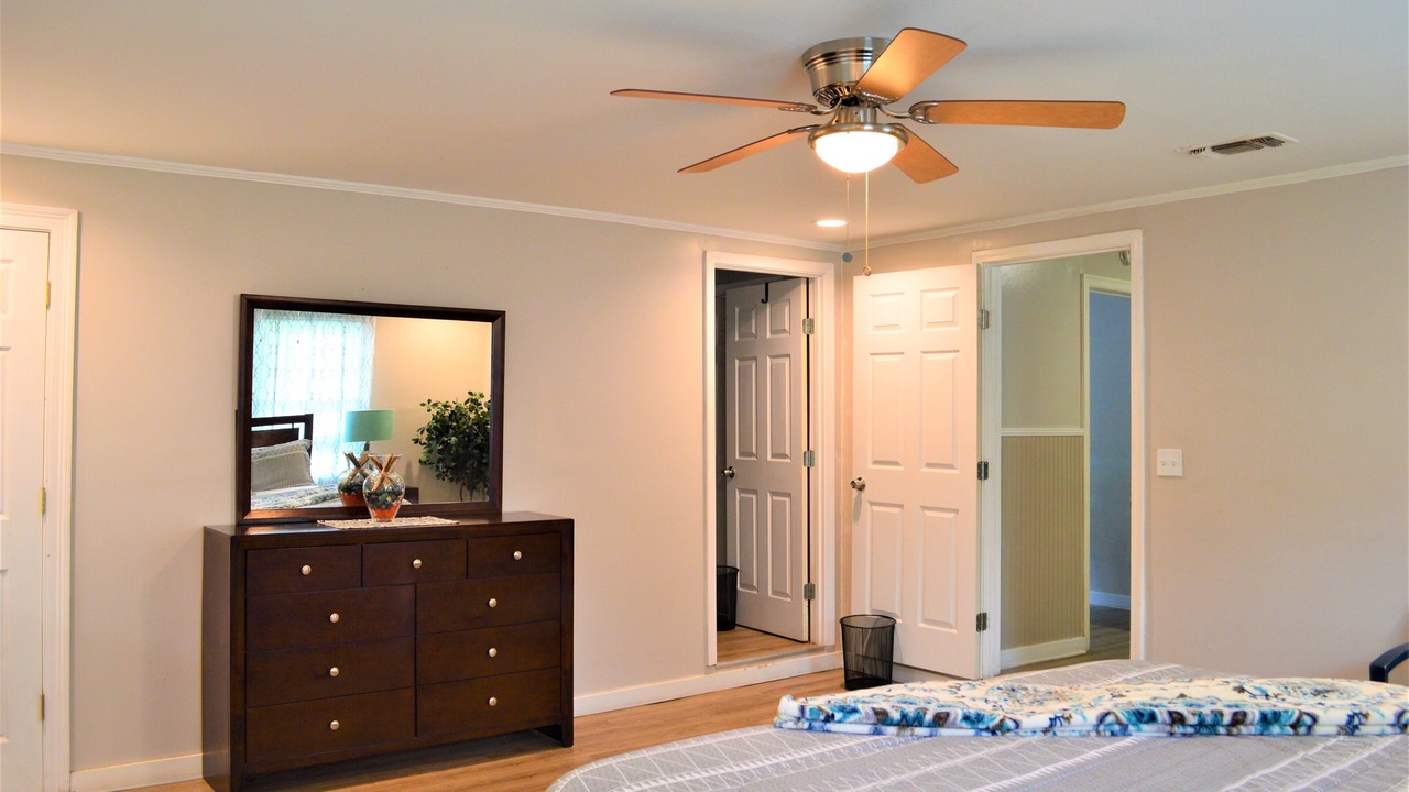 Photo of Bedroom in Hattiesburg