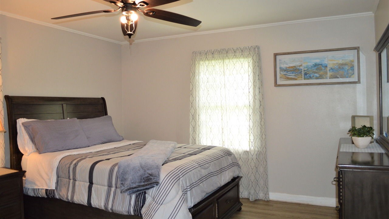 Photo of Bedroom in Hattiesburg