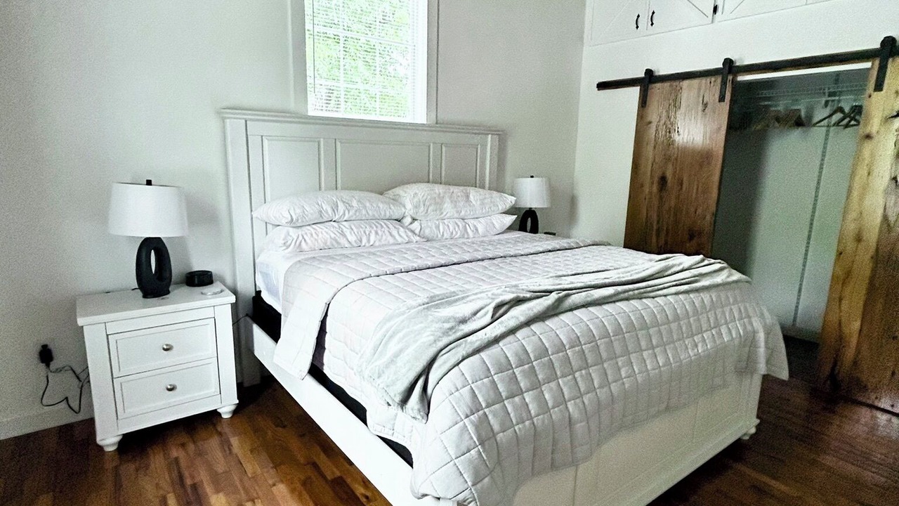 Photo of Bedroom in Macon