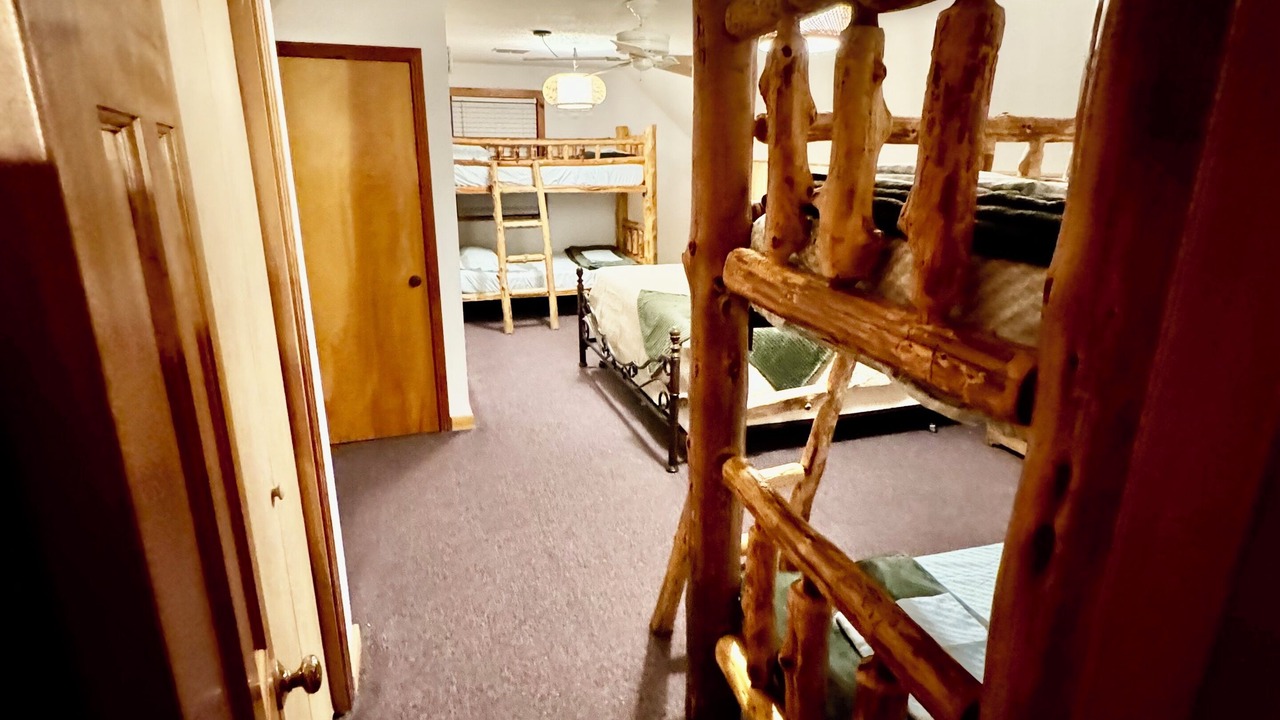 Photo of Bedroom in Mooringsport