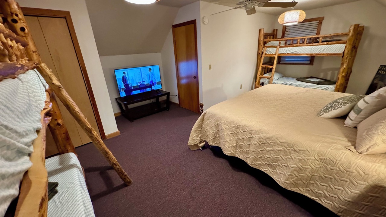 Photo of Bedroom in Mooringsport