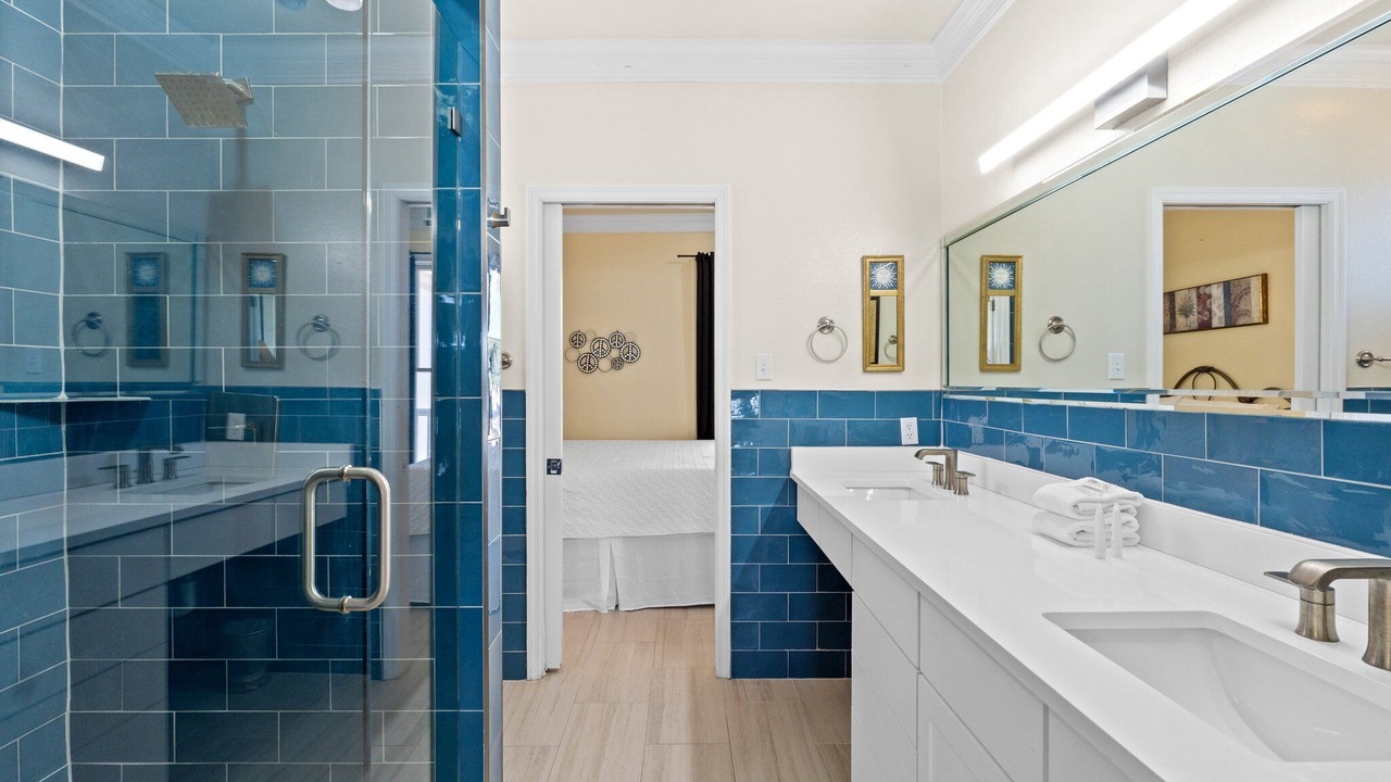 Photo of Bathroom in East End