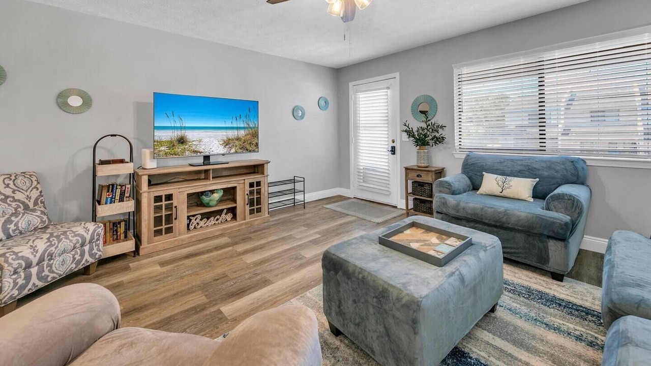 Photo of Livingroom in Laguna Beach Estates