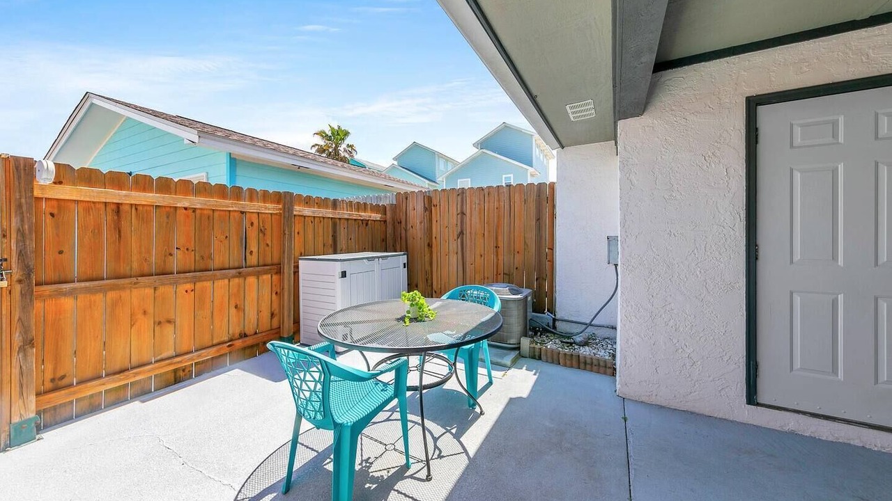 Photo of Outdoor in Laguna Beach Estates