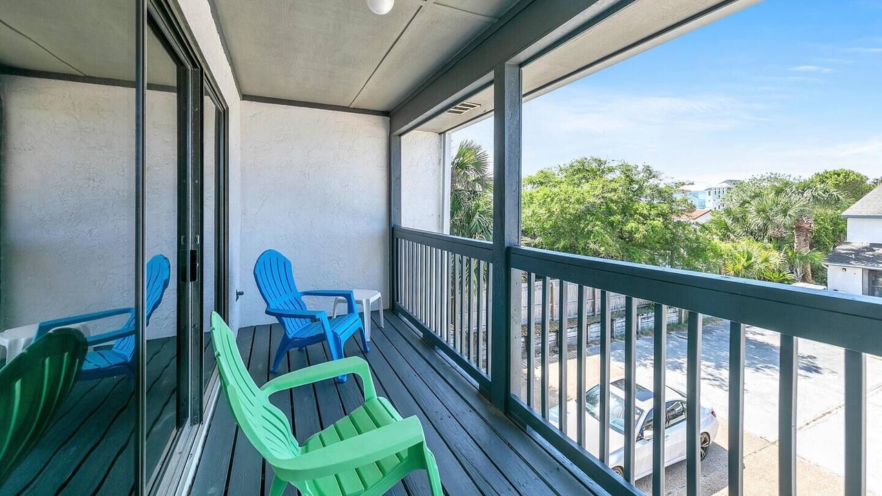 Photo of Patio Balcony in Laguna Beach Estates