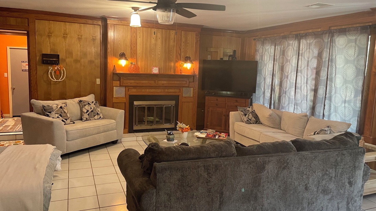 Photo of Livingroom in Bogalusa