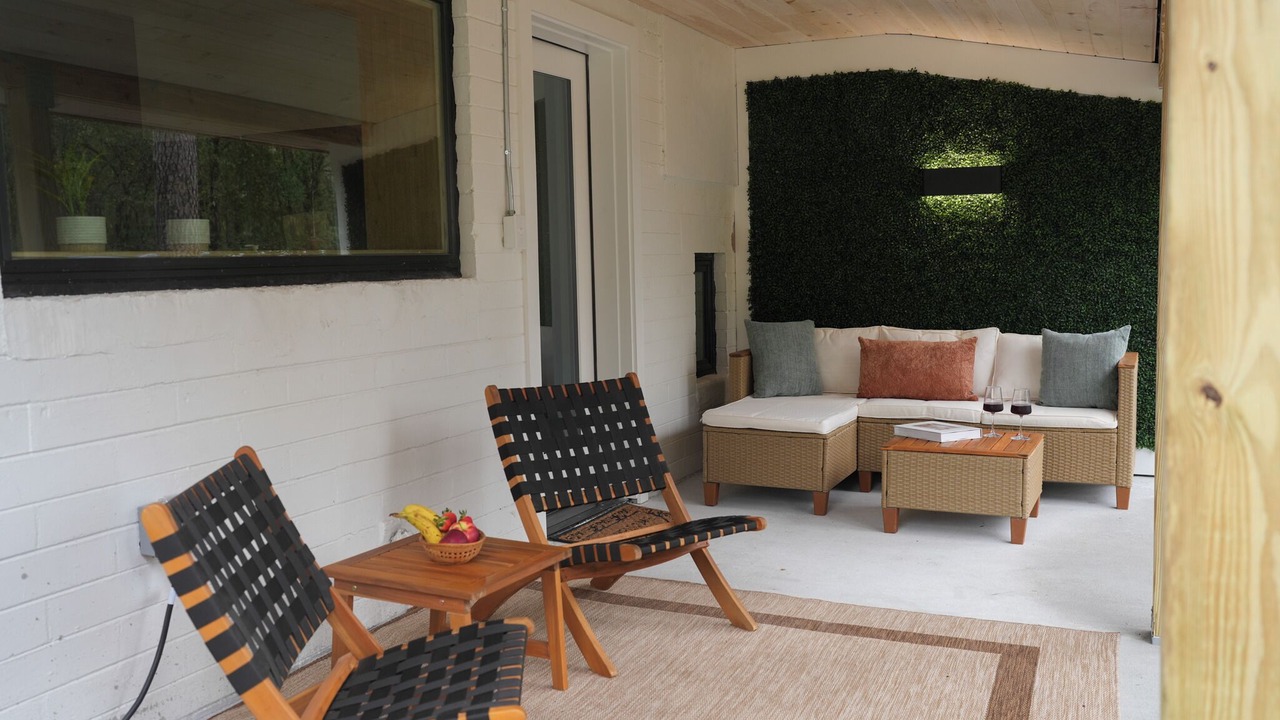Photo of Patio Balcony in Fort King District