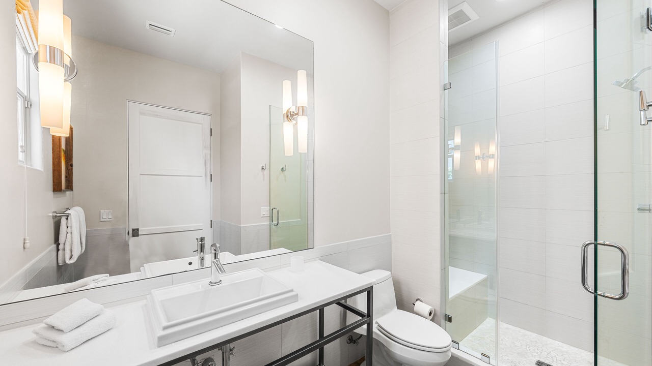Photo of Bathroom in Rosemary Beach