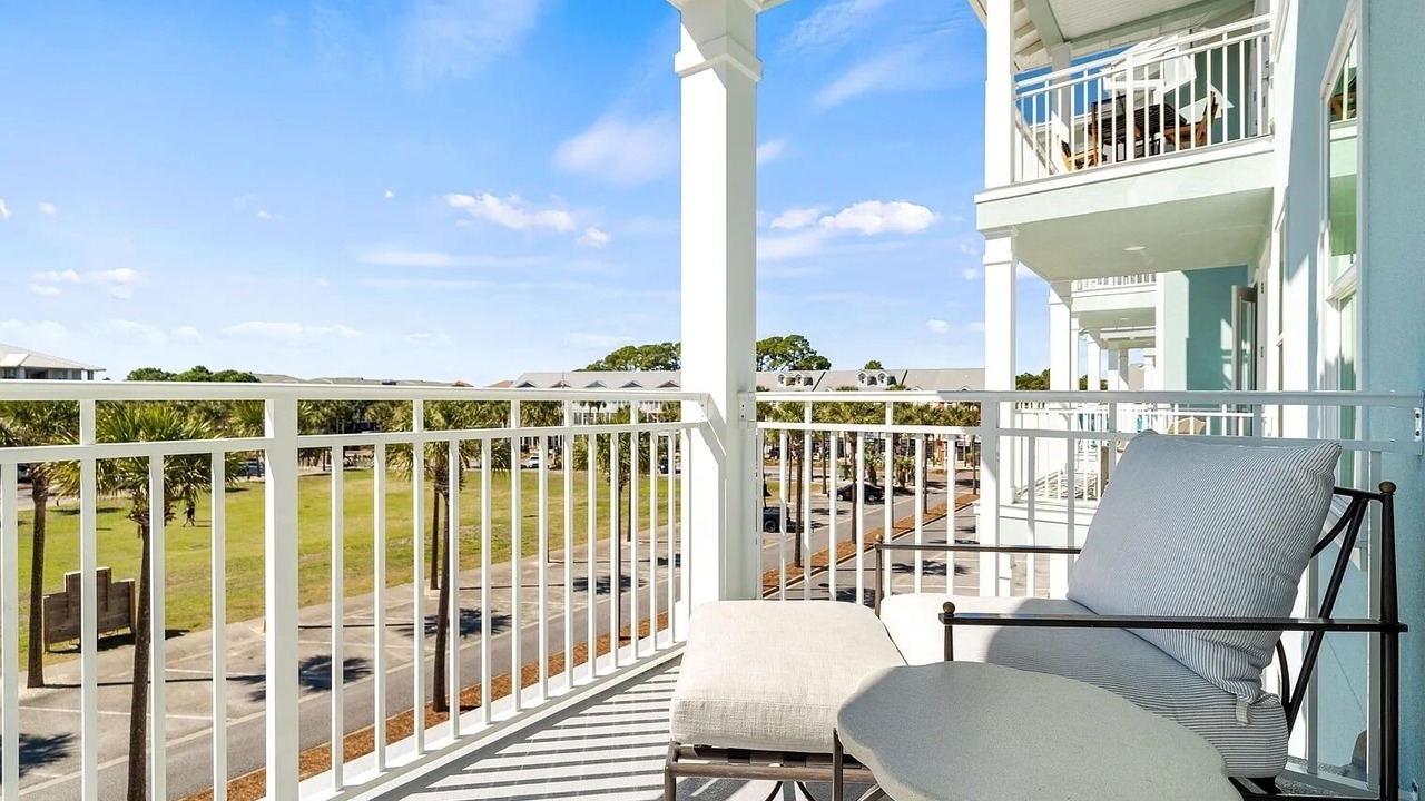 Photo of Outdoor in Gulf Place