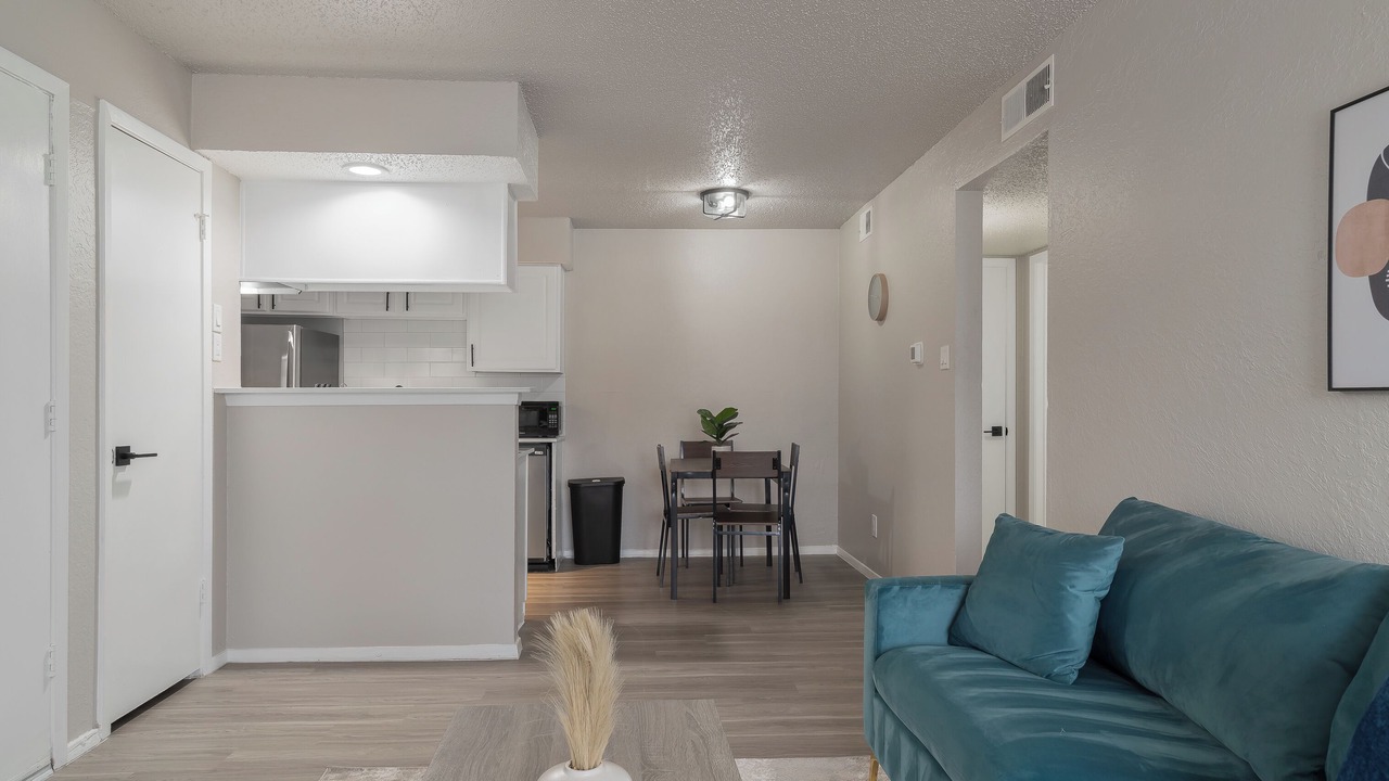 Photo of Livingroom in North Arlington