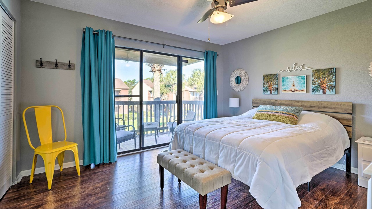 Photo of Bedroom in Miramar Beach