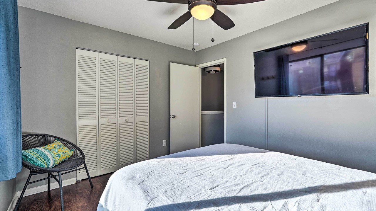 Photo of Bedroom in Miramar Beach