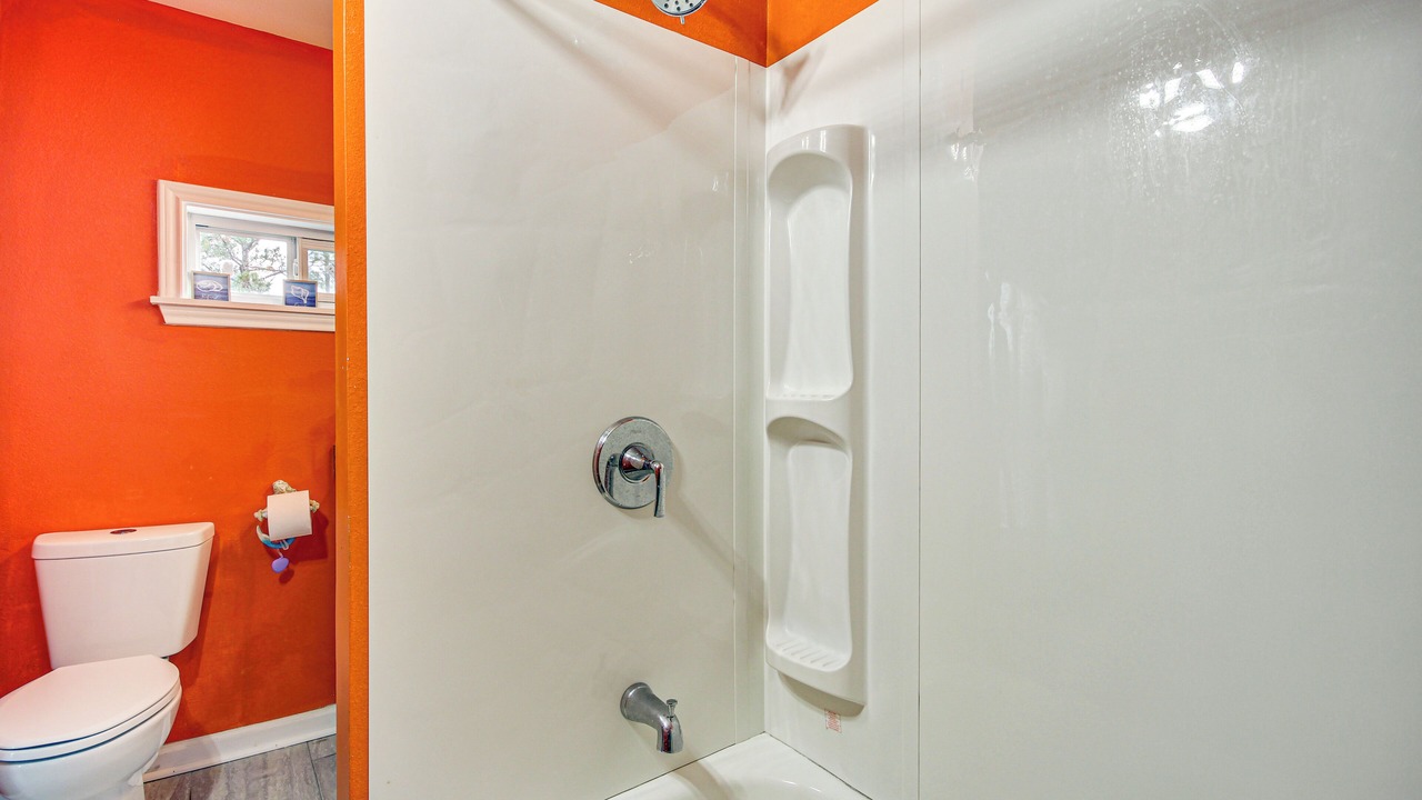 Photo of Bathroom in Shoreline Park