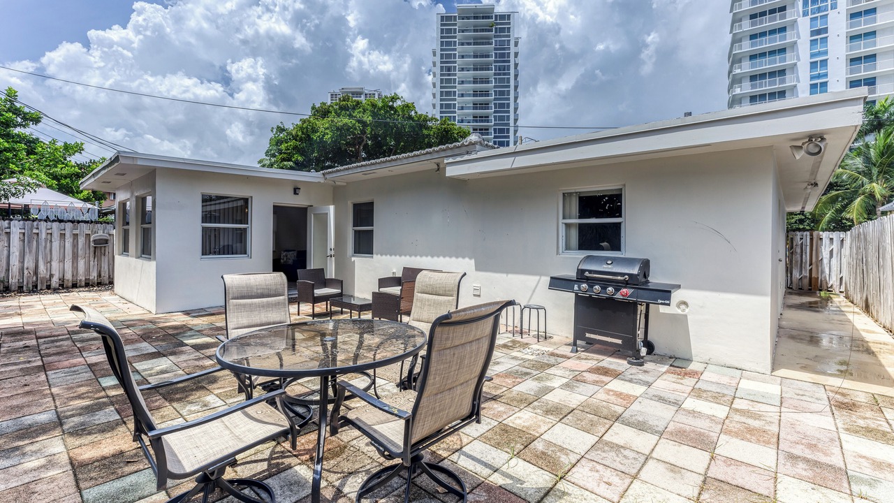 Photo of Outdoor in Lauderdale Beach