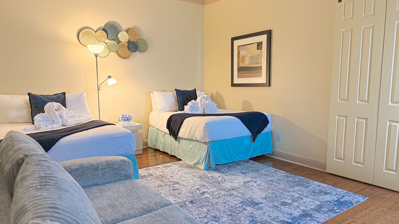 Photo of Bedroom in Upper Grand Lagoon