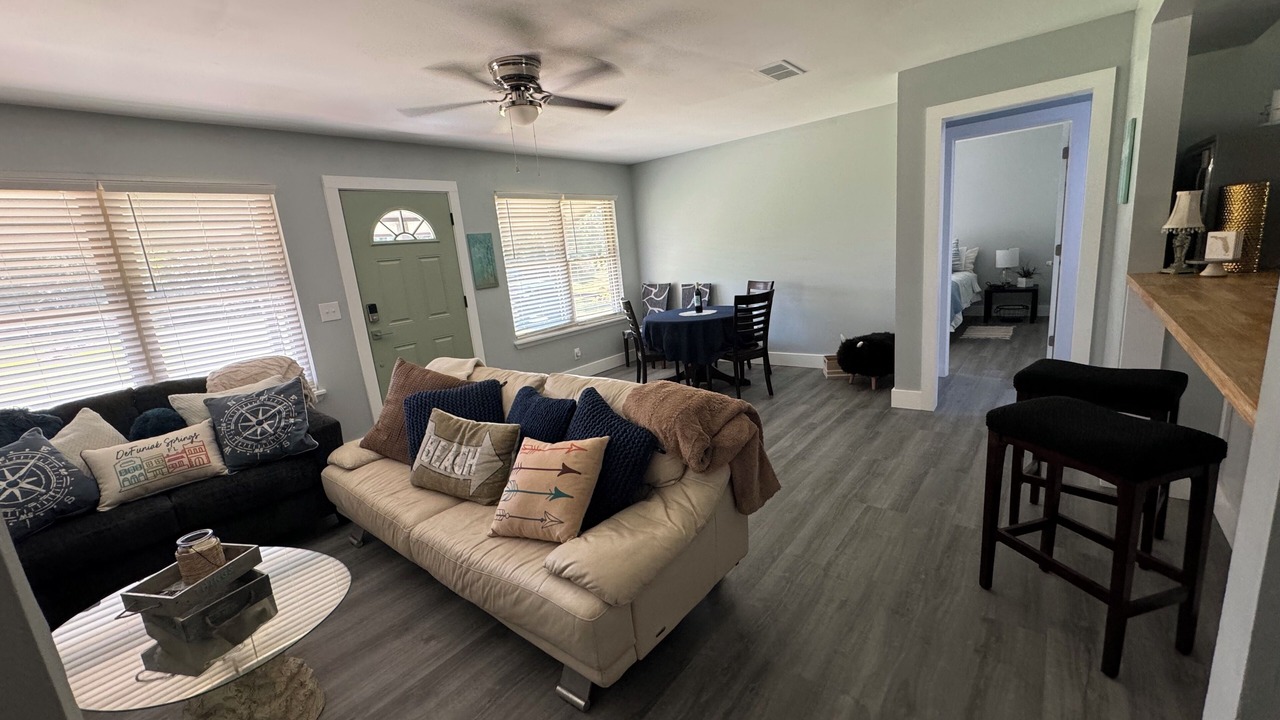 Photo of Livingroom in De Funiak Springs