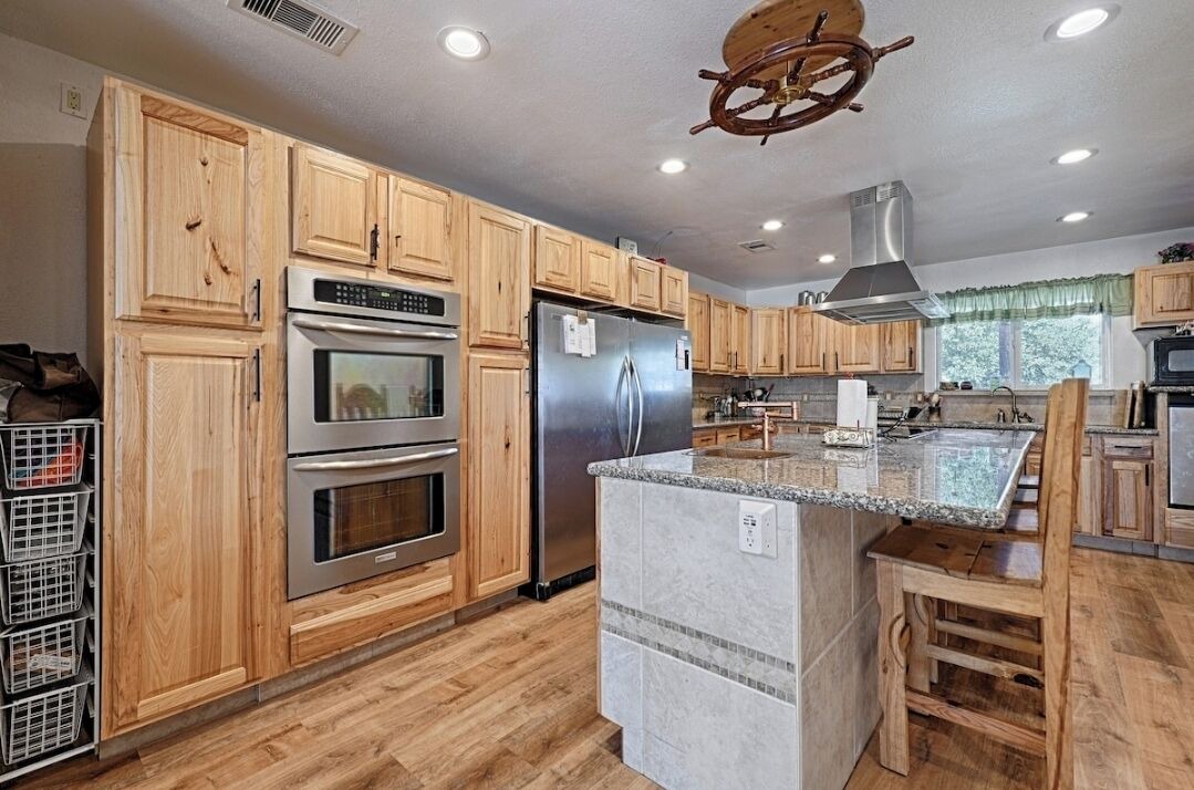 Photo of Kitchen in Quinlan