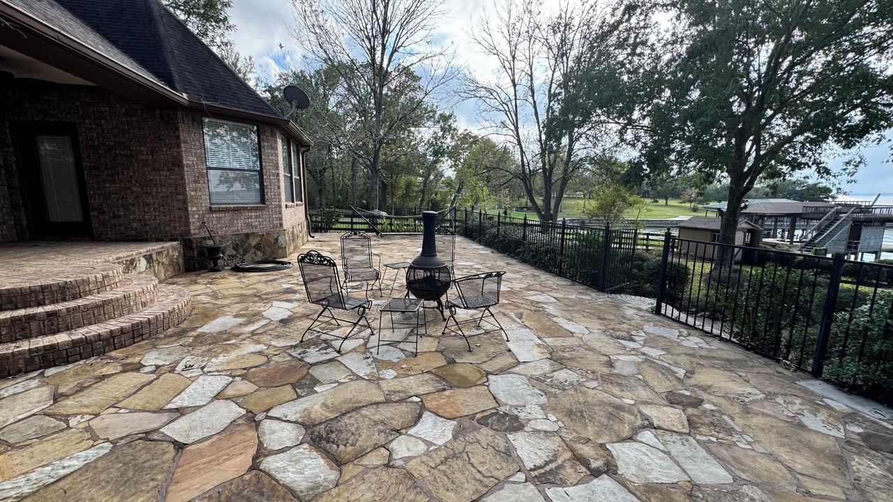 Photo of Patio Balcony in West Livingston