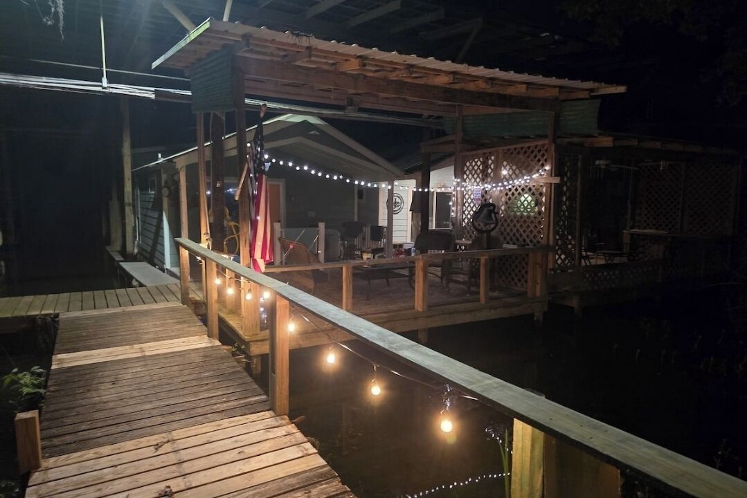 Photo of Outdoor in Mount Pleasant