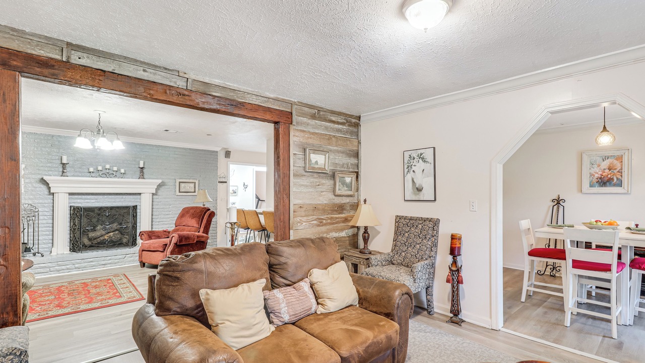 Photo of Livingroom in Jackson