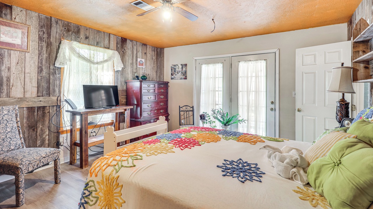 Photo of Bedroom in Jackson