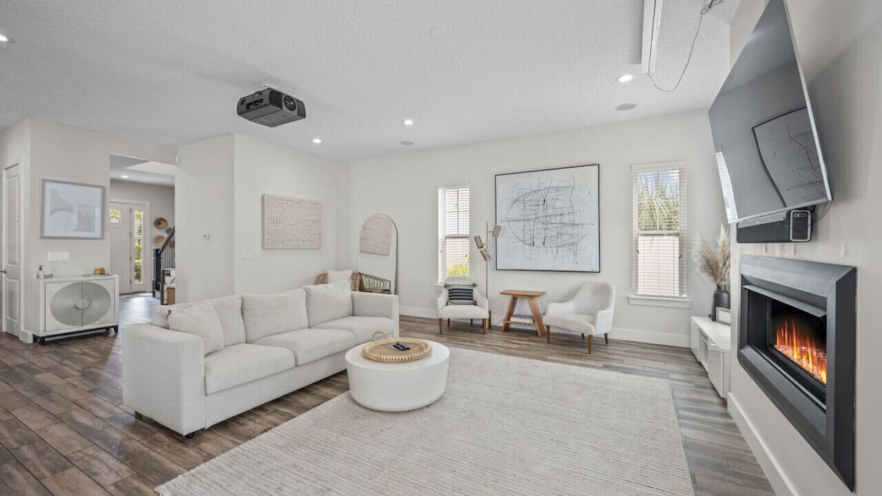 Photo of Livingroom in Atlantic Shores