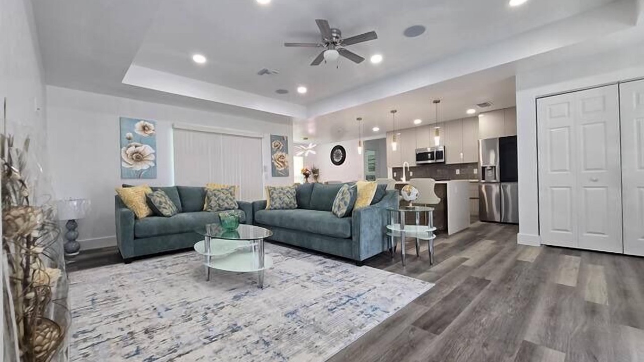 Photo of Livingroom in Mariner