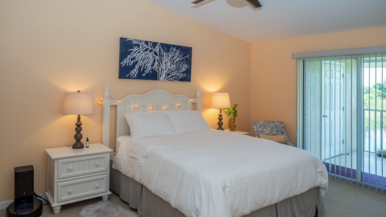 Photo of Bedroom in Fiddlers Green Nature Trail
