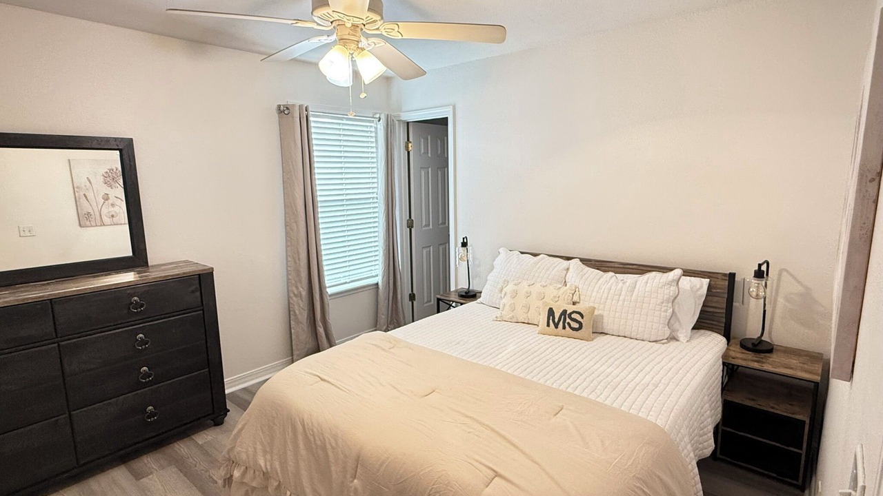 Photo of Bedroom in Starkville