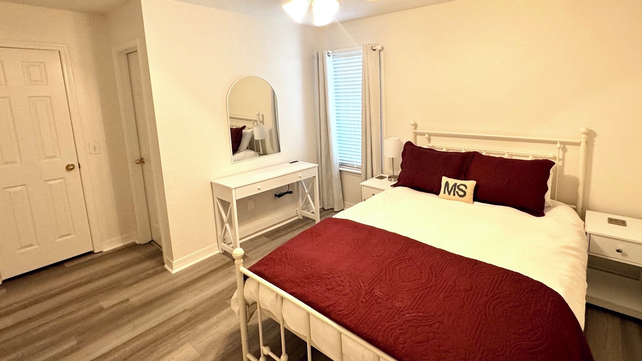 Photo of Bedroom in Starkville