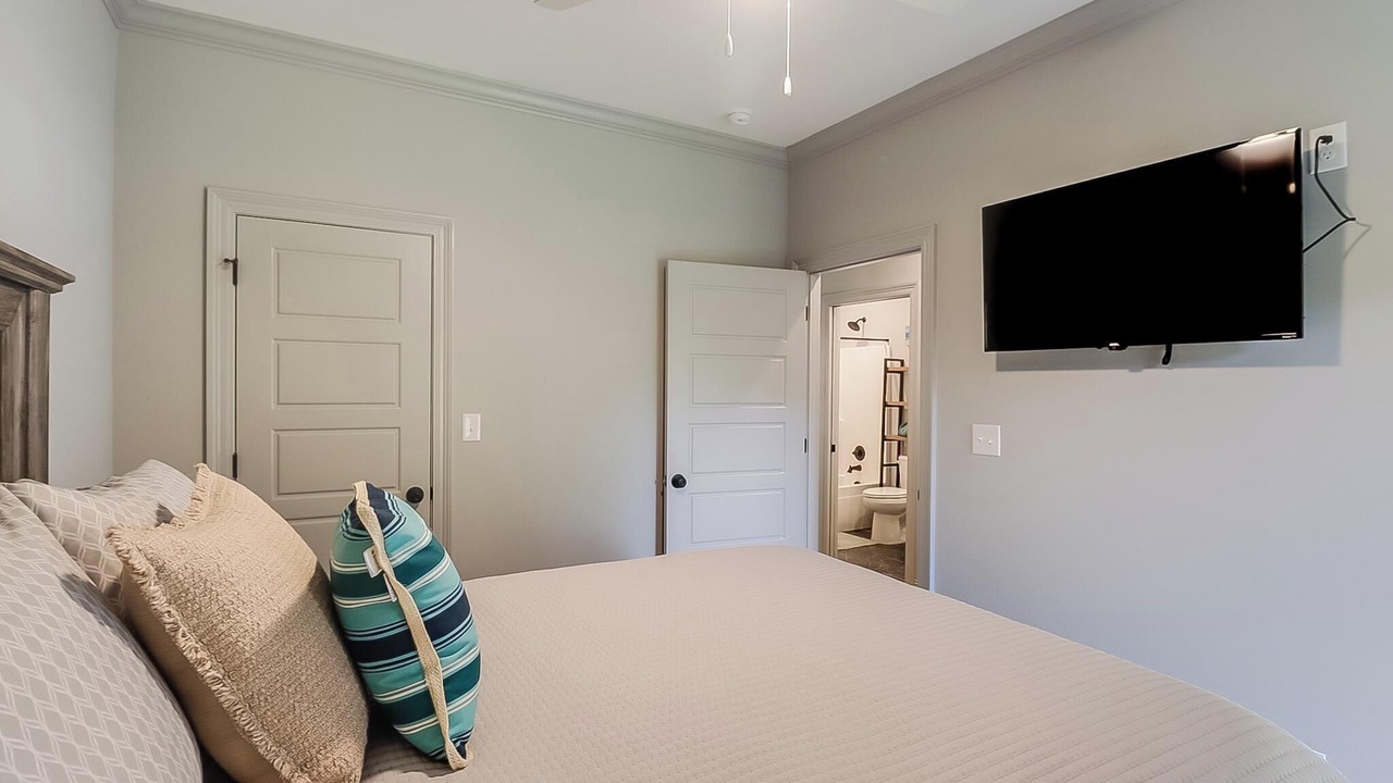 Photo of Bedroom in Waveland