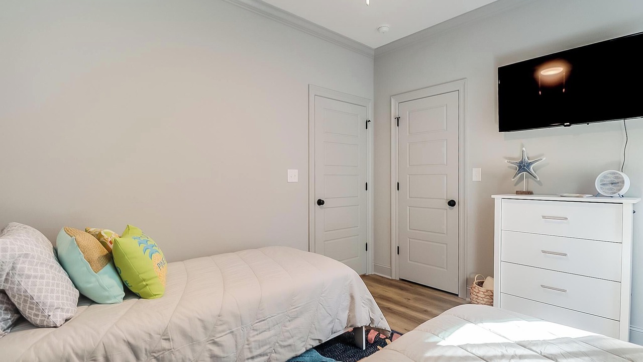 Photo of Bedroom in Waveland