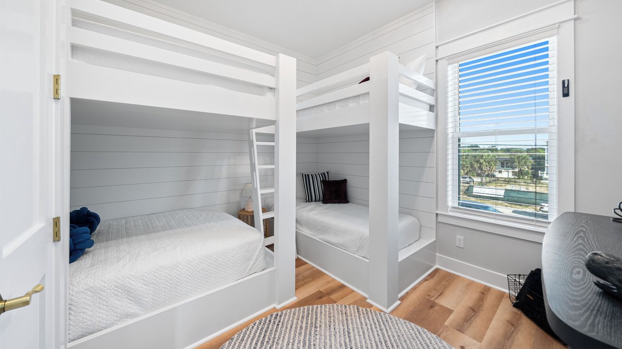 Photo of Bedroom in Lullwater Beach On Gulf Of Mexico
