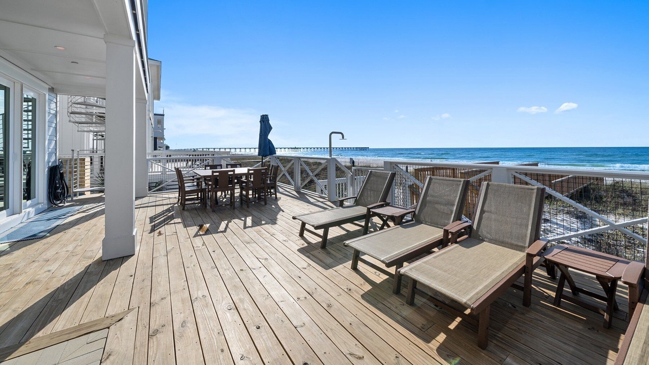 Photo of Outdoor in Lullwater Beach On Gulf Of Mexico