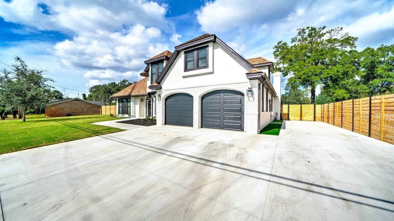 Photo of Outdoor in Pretty Bayou