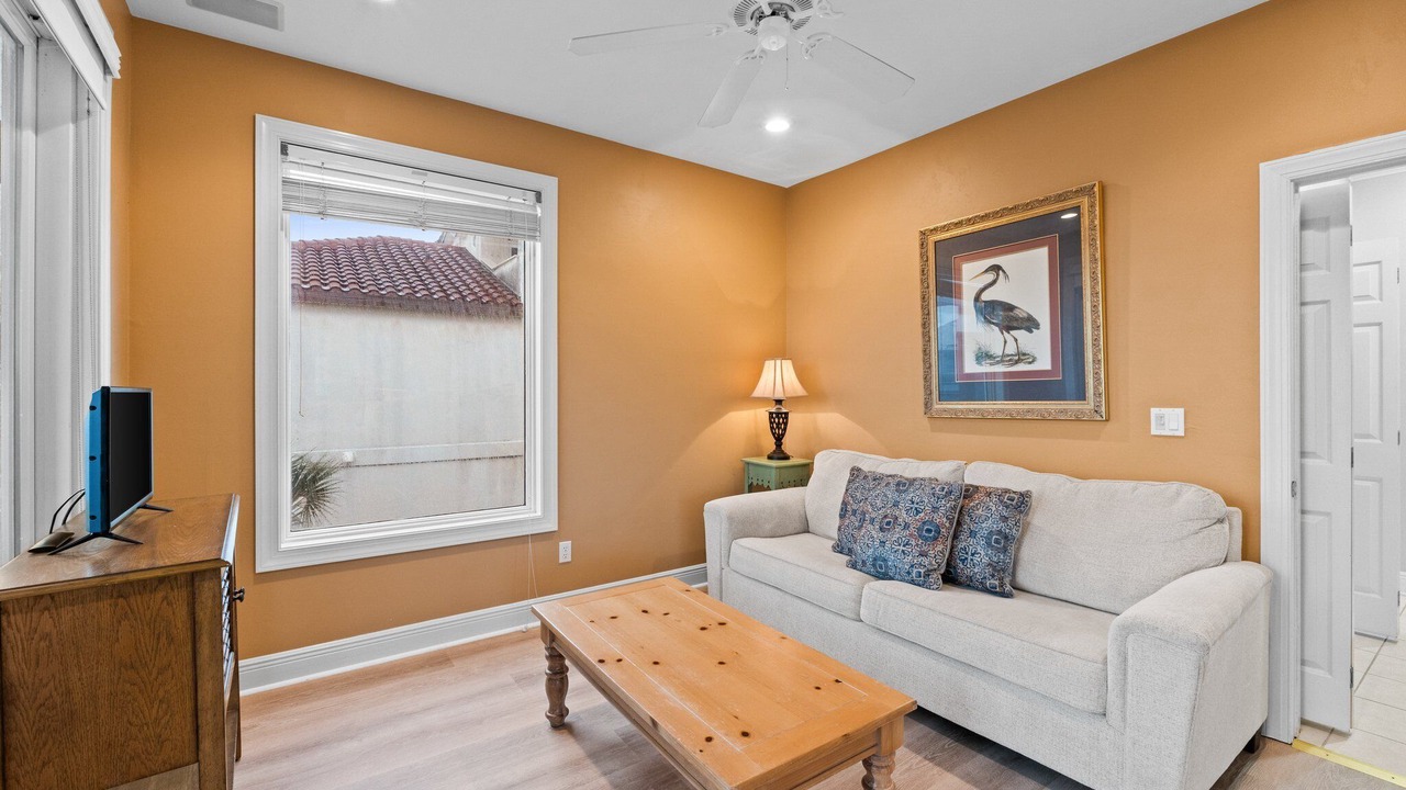 Photo of Livingroom in East End