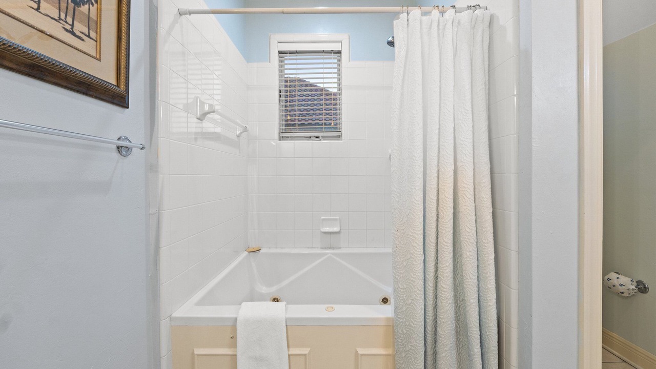 Photo of Bathroom in East End