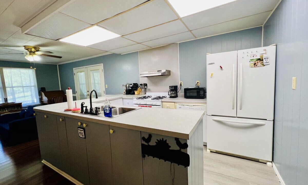 Photo of Kitchen in Turtle Beach