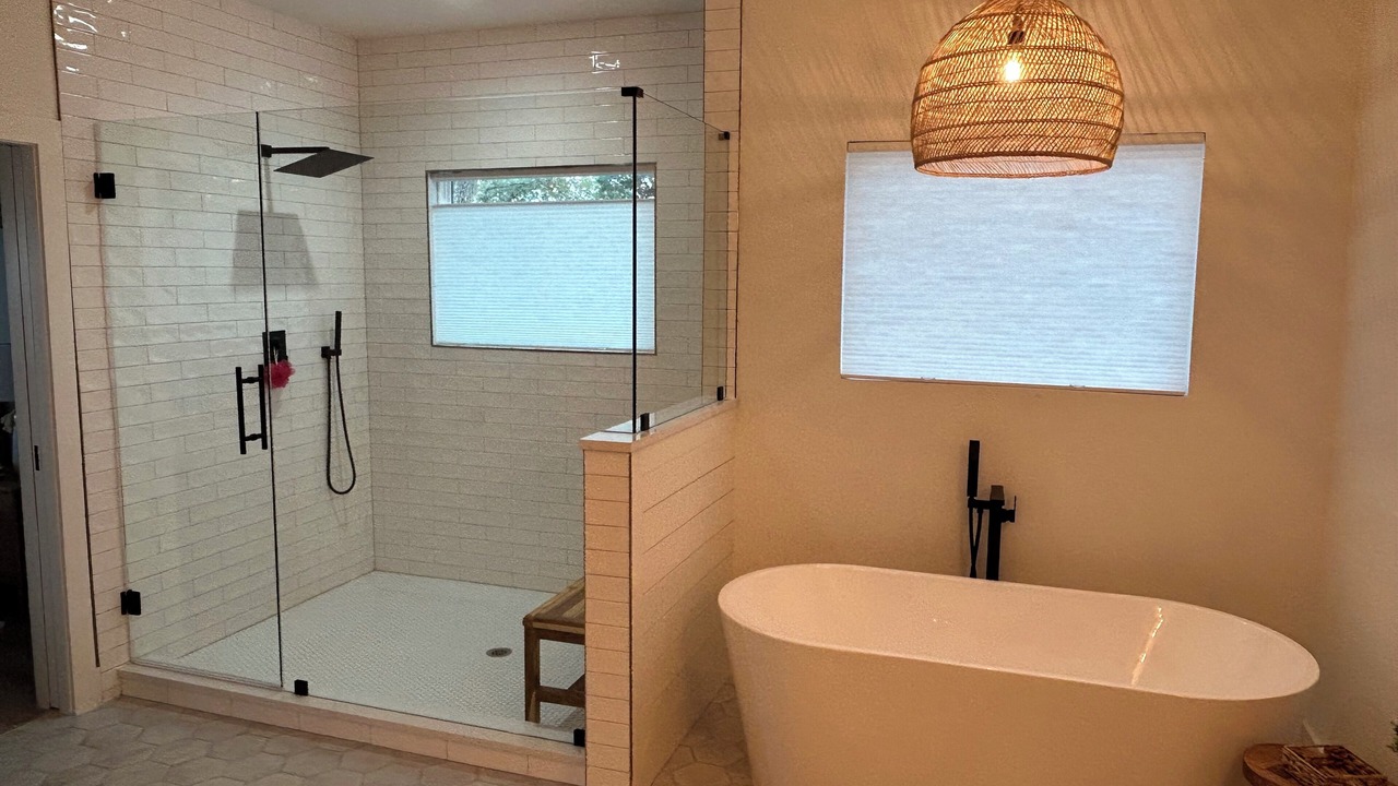 Photo of Bathroom in Seven Points