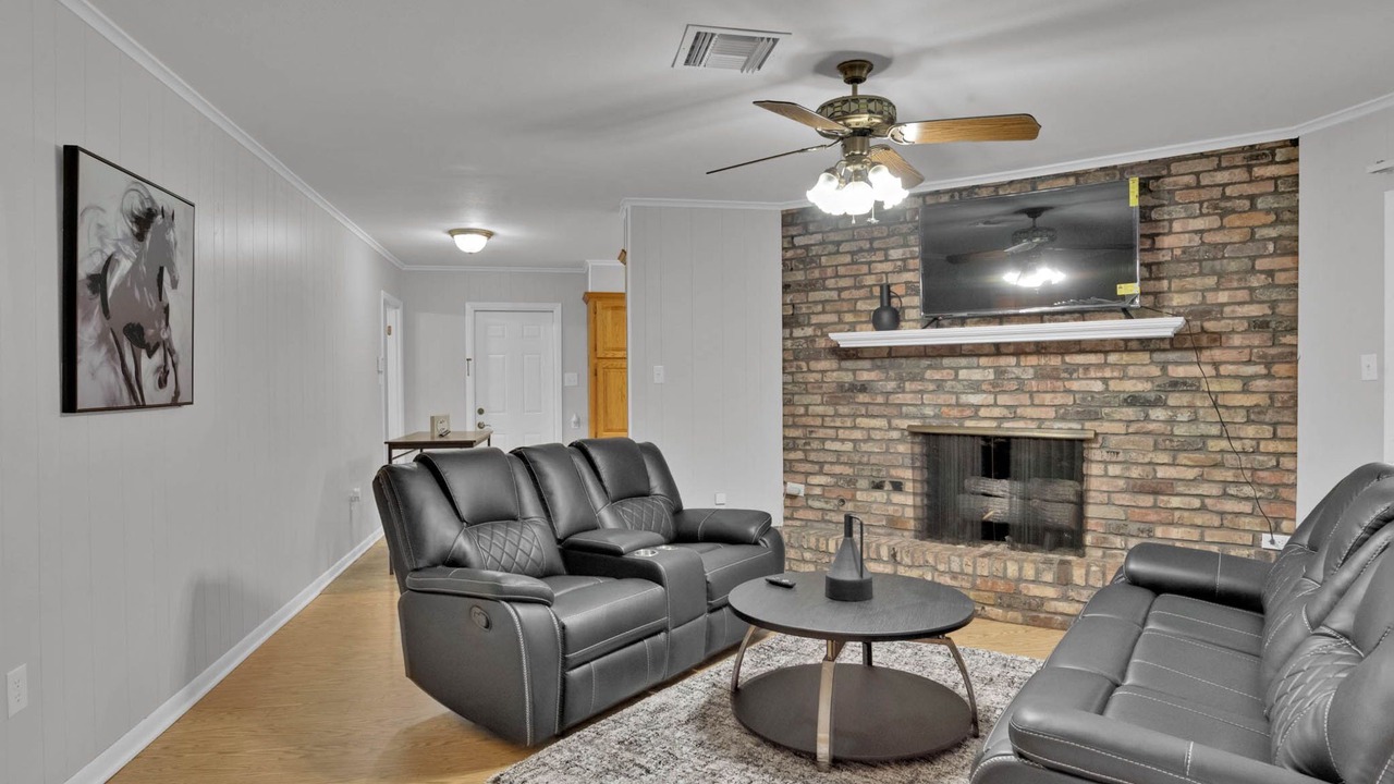 Photo of Livingroom in Shreveport